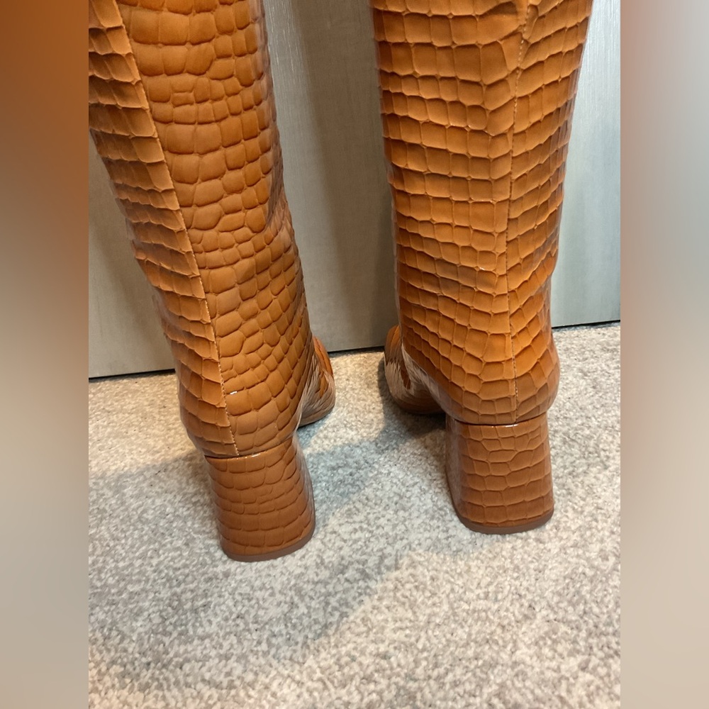 Katy Perry The Geminni Knee High Boots Dark Blush Croc - Size 7.5 (NIB) - Picture 6 of 16